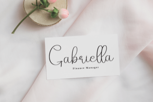 Austin Vintage Font - Preview 4