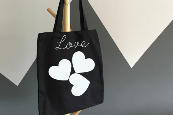 Cute Heart Font - Preview 5