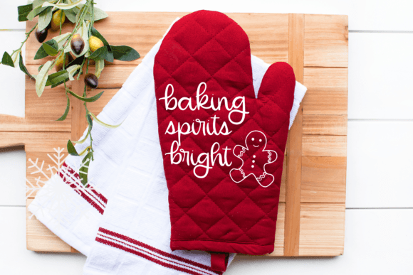 First Snowfall Font - Preview 1
