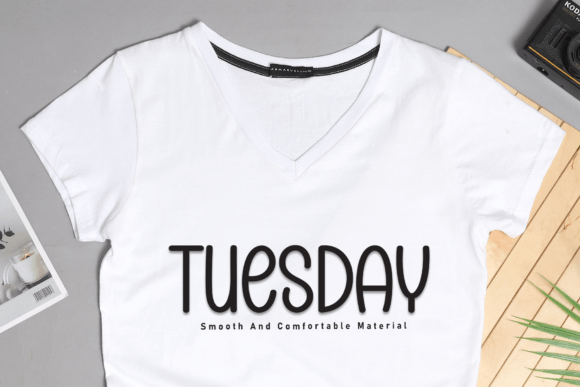 Daily Winter Font - Preview 1