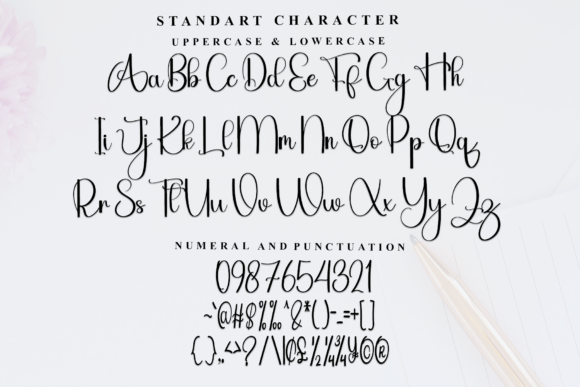 Holiday Christmas Font - Preview 4