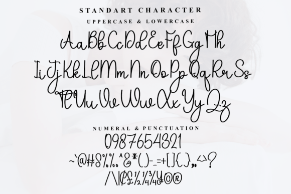 Amelya Signature Font - Preview 4