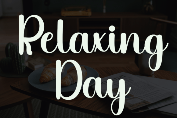 Everiday Sunday Font - Preview 6