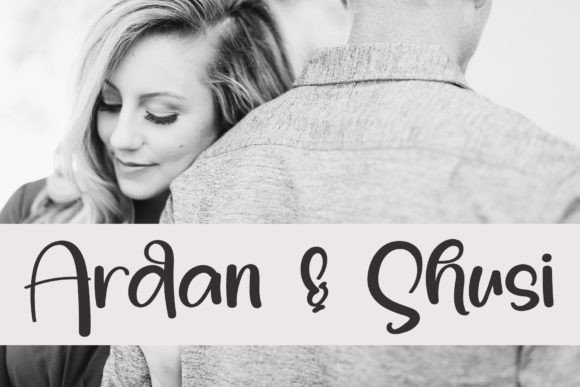 Bookish Font - Preview 1