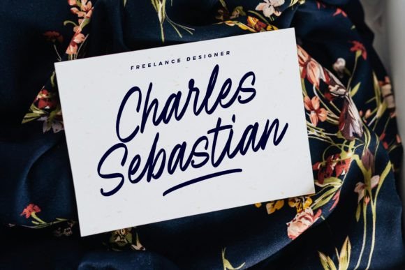 Authentic Black Font - Preview 5