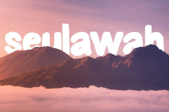 Ghosting Font - Preview 1
