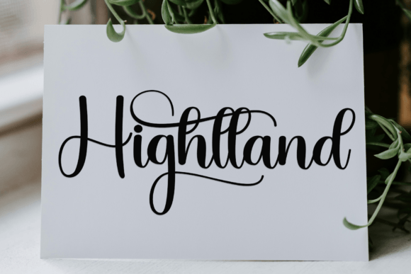 Autumn Signature Font - Preview 4