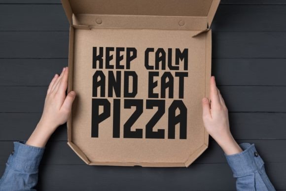 Black Pizza Font - Preview 4