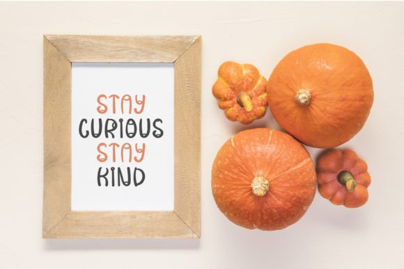 Hello Pumpkin Font - Preview 3
