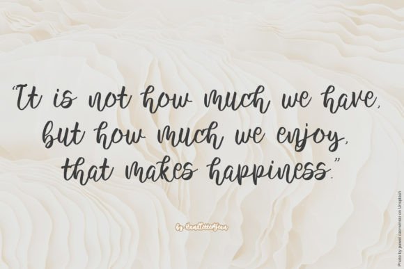 Molena Font PNG with transparent background - Preview 2