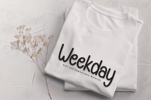 Beauty Santa Font - Preview 1