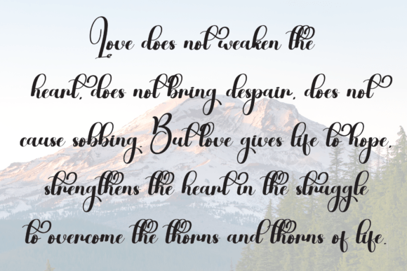 Bridgerton Font - Preview 5