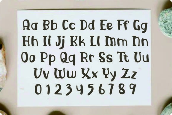 Children Playing Font - Preview 3