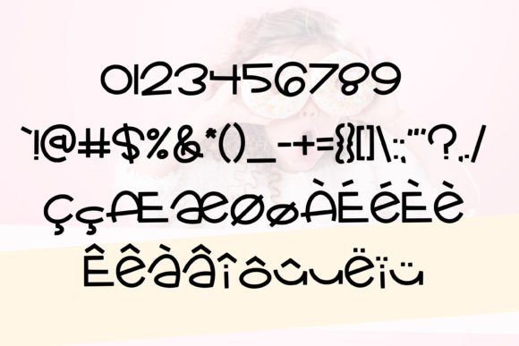 Donut Grow Up Font - Preview 2