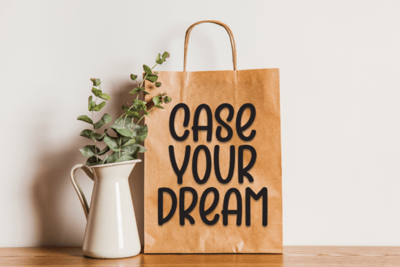 Creative Summer Font - Preview 4