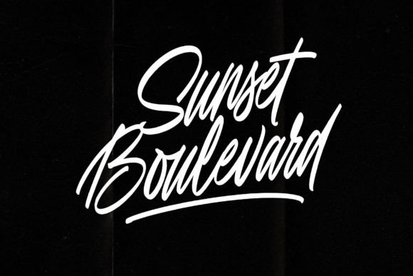 Favorable Whispering Midnight Font PNG with transparent background - Preview 5