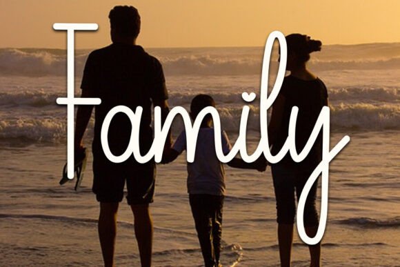 Beach Font - Preview 3