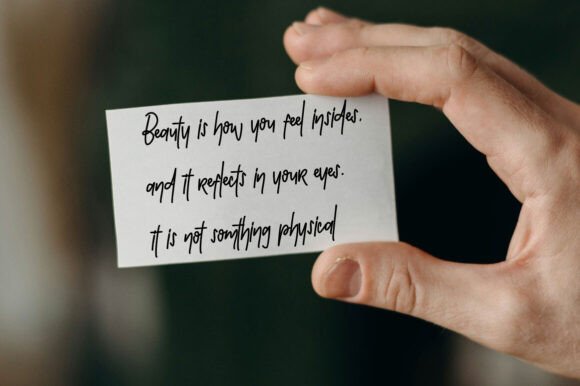 Bentroxs Font - Preview 5