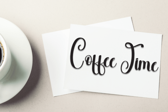 Caroling Font - Preview 4