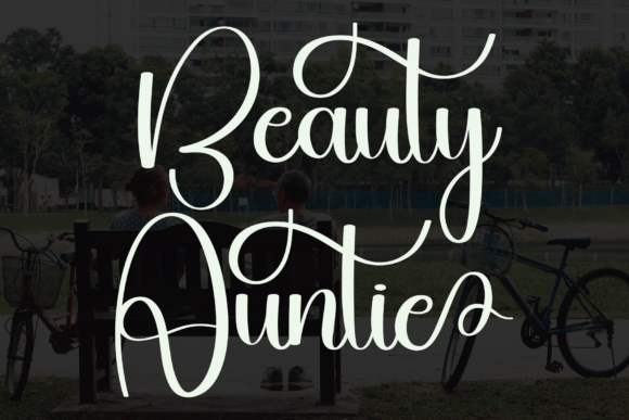 Auntie Font - Preview 6