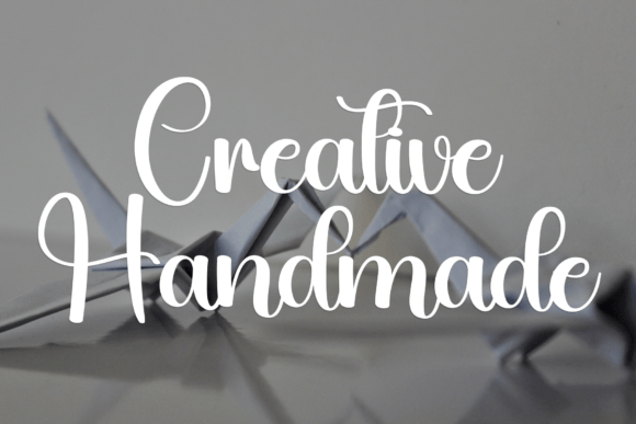 Beauty Handwriting Font - Preview 6
