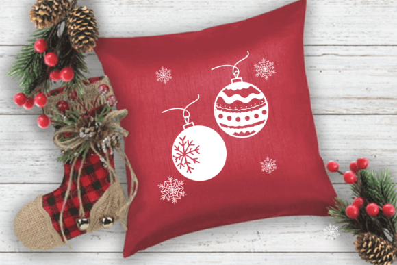 Christmas Ornament Font - Preview 5
