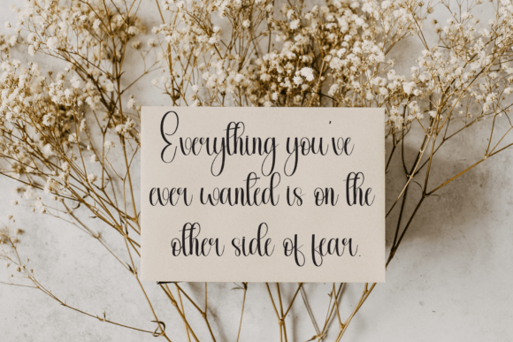 Beautiful Font - Preview 2