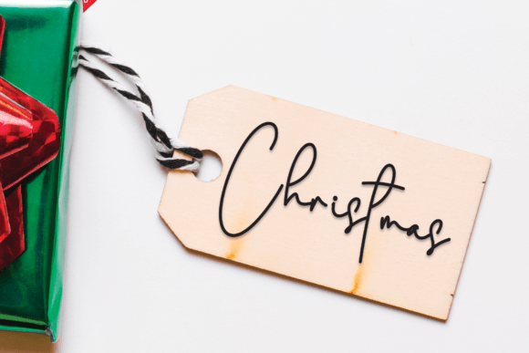 Daniel Signature Font - Preview 4