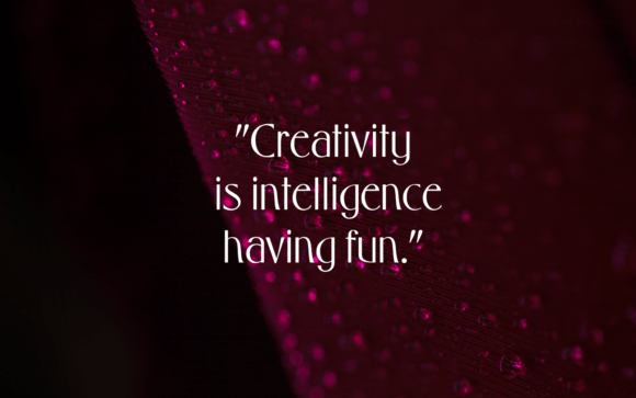 Evo Elegance Font - Preview 1