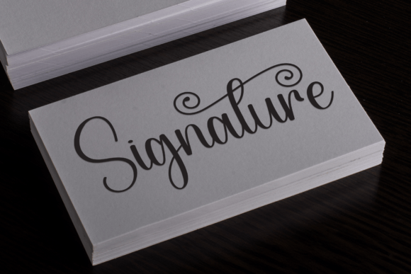Ghosting Font - Preview 3