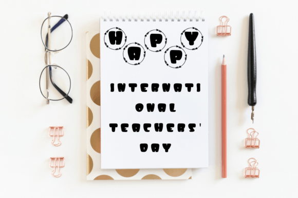 Heart Arrow Font - Preview 4