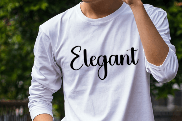 Blushing Font - Preview 1