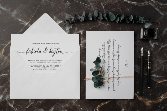 Sabioline Font PNG with transparent background - Preview 1