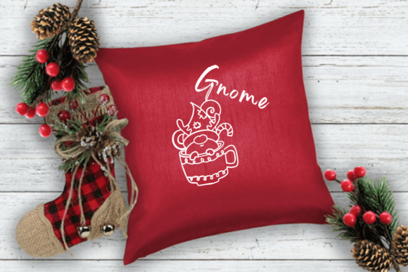 Gnome Christmas Font - Preview 6