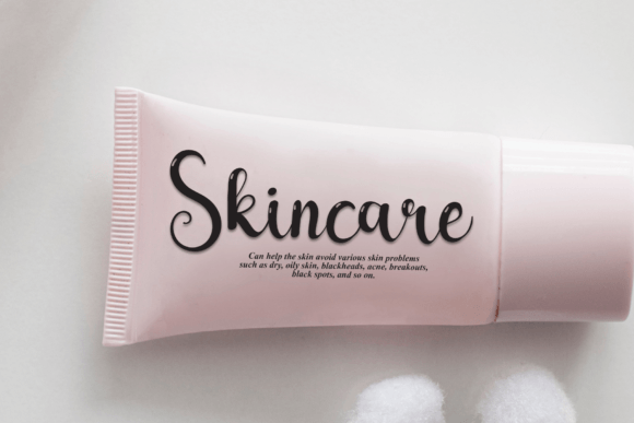 Bright Heart Font - Preview 3