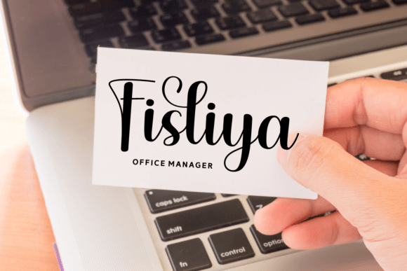 Destyana Font - Preview 4