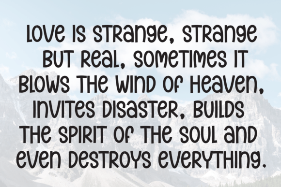 Dream Christmas Font - Preview 5