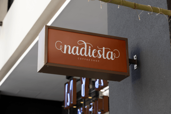 Estinla Font - Preview 3