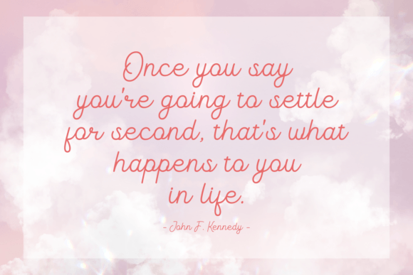 Novelina Font PNG with transparent background - Preview 2