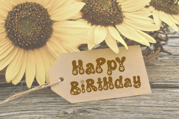 Daisy Retro Font - Preview 6