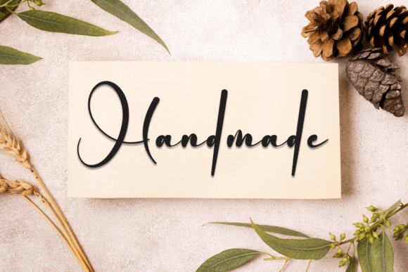 Holiday Christmas Font - Preview 4