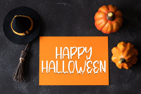 Ghost Typeface Font - Preview 3
