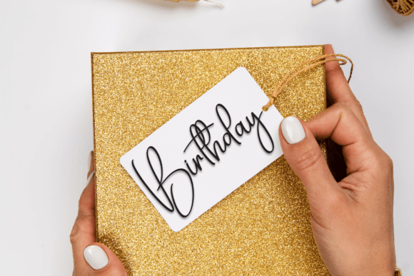 Holiday Snowflakes Font - Preview 4
