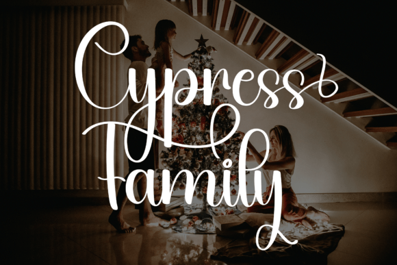 Family Christmas Font - Preview 6