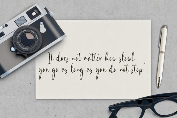 Bluffington Font - Preview 5