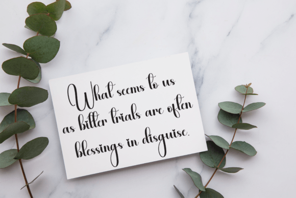 Friday Font - Preview 2