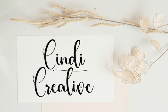 Hearty Vintage Font - Preview 1