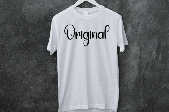 Baverly Font - Preview 3