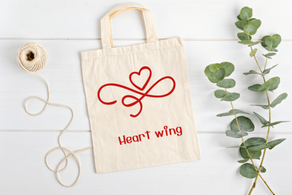 Heart Wing Font - Preview 4