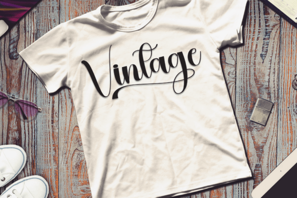 Family Gathering Font - Preview 1